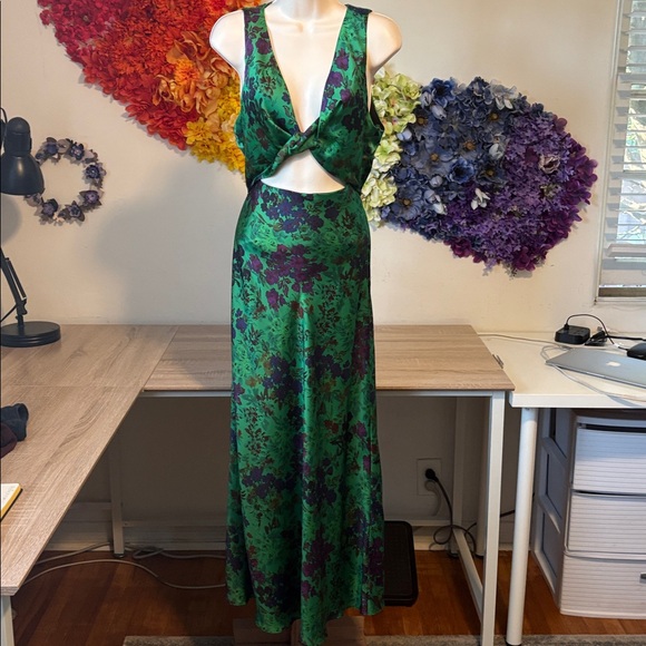 Zara Green and Purple Floral Print Satin Effect Dress with Cut Out Maxi Dress - Picture 7 of 15